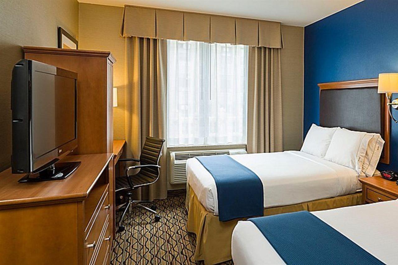 Holiday Inn Express Nyc Chelsea - Nomad Area By Ihg New York Esterno foto