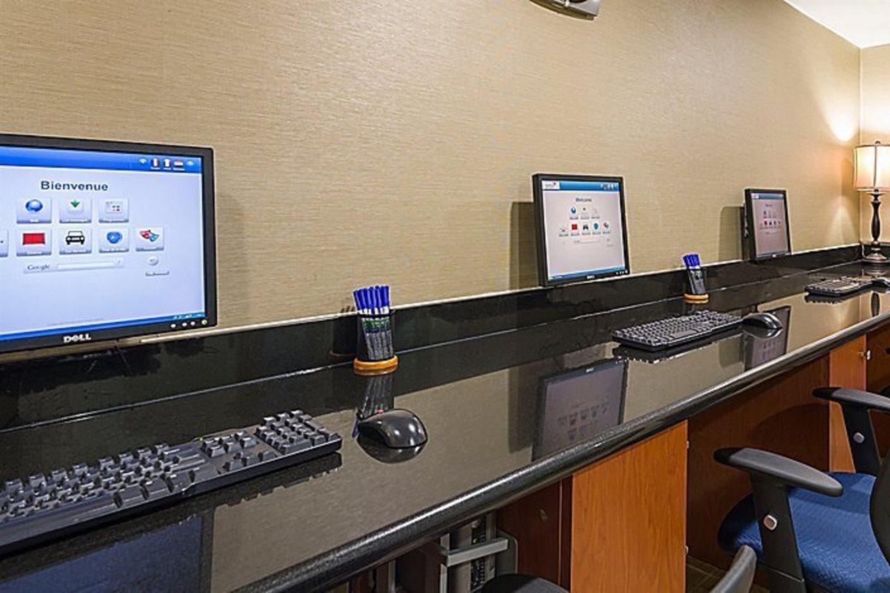 Holiday Inn Express Nyc Chelsea - Nomad Area By Ihg New York Esterno foto