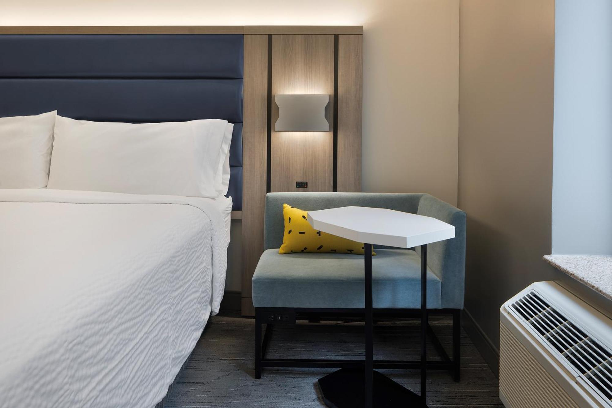 Holiday Inn Express Nyc Chelsea - Nomad Area By Ihg New York Esterno foto