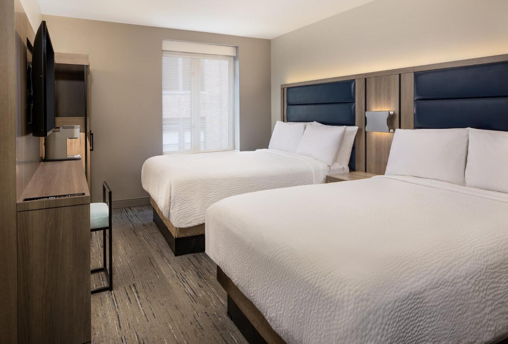 Holiday Inn Express Nyc Chelsea - Nomad Area By Ihg New York Esterno foto