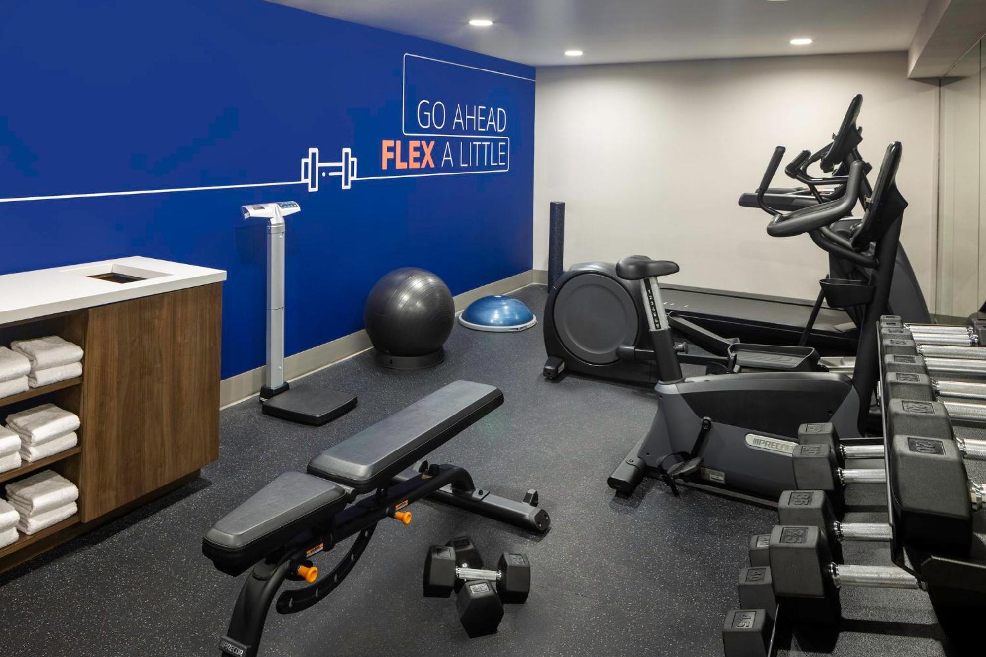 Holiday Inn Express Nyc Chelsea - Nomad Area By Ihg New York Esterno foto